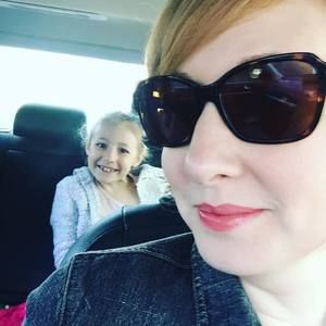 Meet your Posher, Leslie